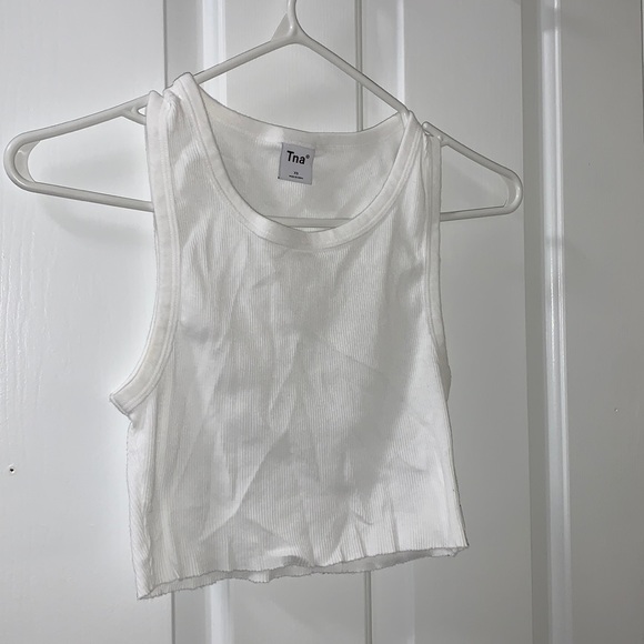 Aritzia Tops - TNA cropped tank top